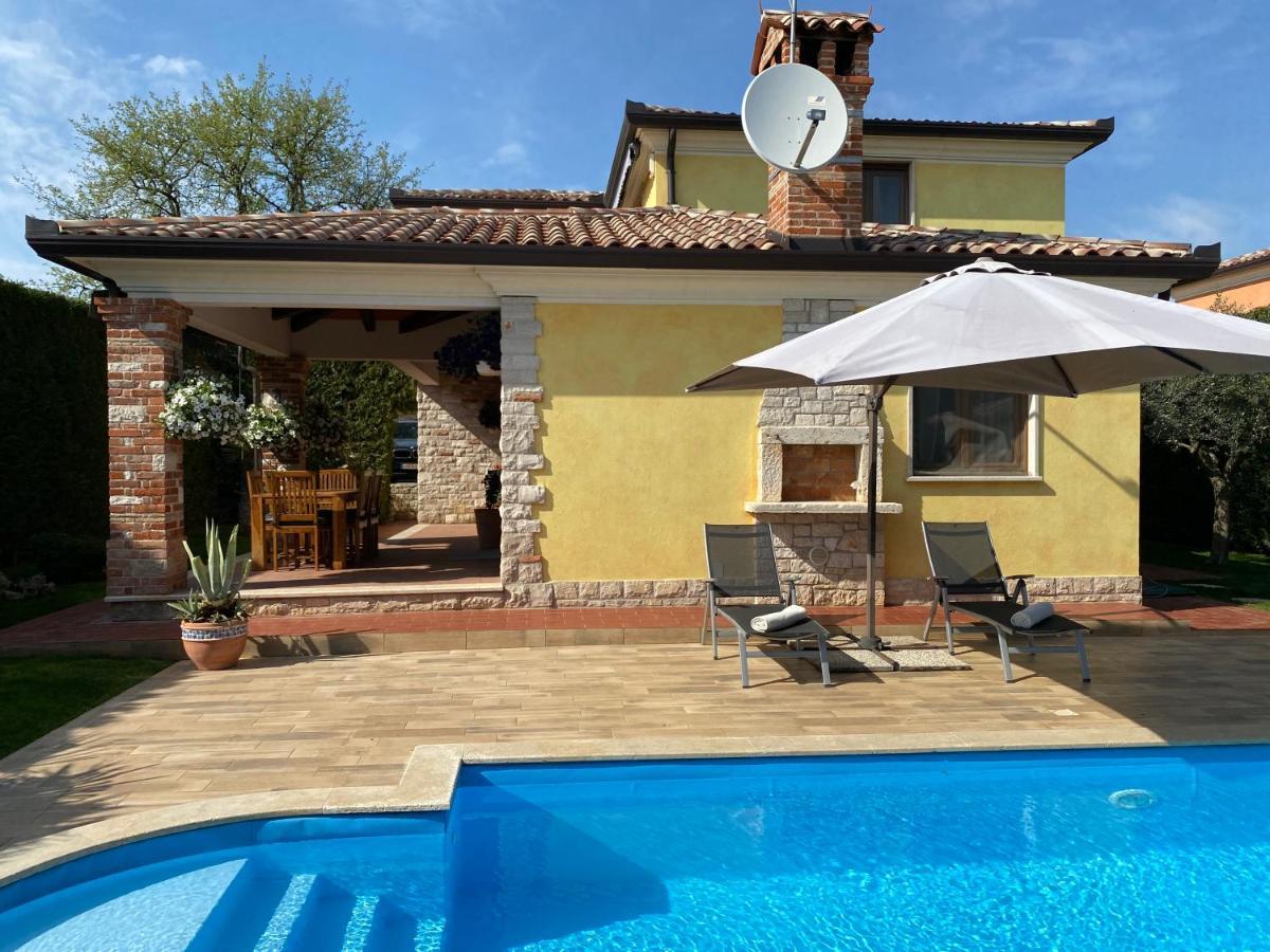 Villa Eva Karigador Novigrad  Zewnętrze zdjęcie
